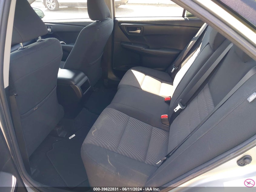 2016 Toyota Camry Le VIN: 4T1BF1FK8GU239543 Lot: 39622831