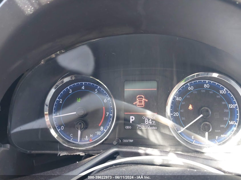 2019 TOYOTA COROLLA LE - 5YFBURHE1KP887117