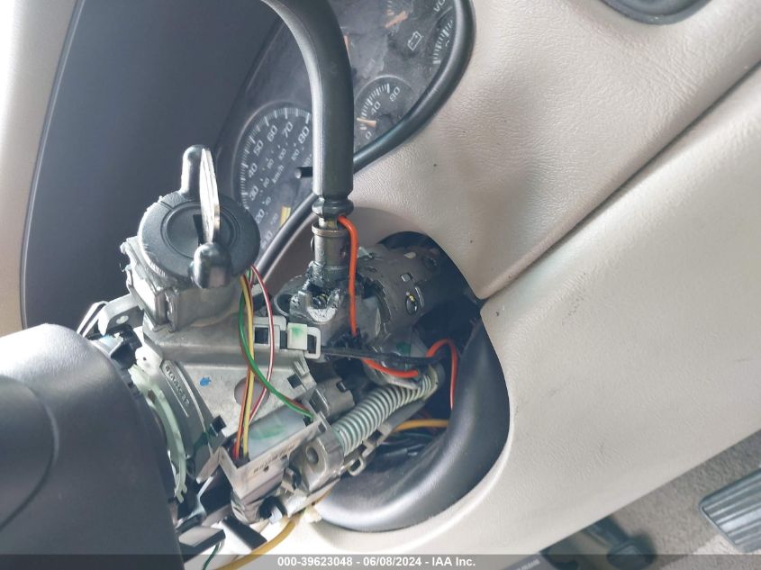 2001 GMC Yukon Slt VIN: 1GKEK13T91J256519 Lot: 39623048