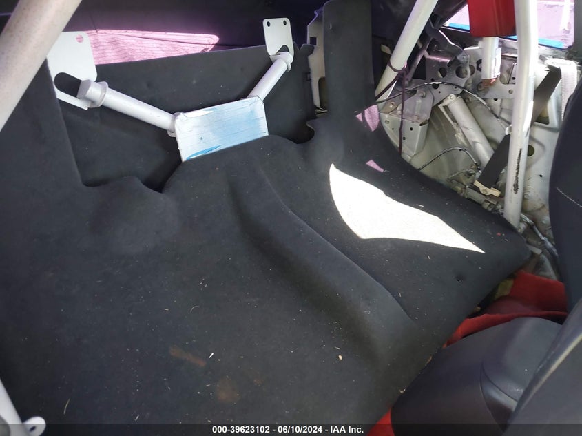 2005 Ford Mustang VIN: 1ZVFT84N355214381 Lot: 39623102