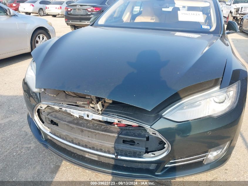 2014 Tesla Model S P85 VIN: 5YJSA1H19EFP66018 Lot: 39623123