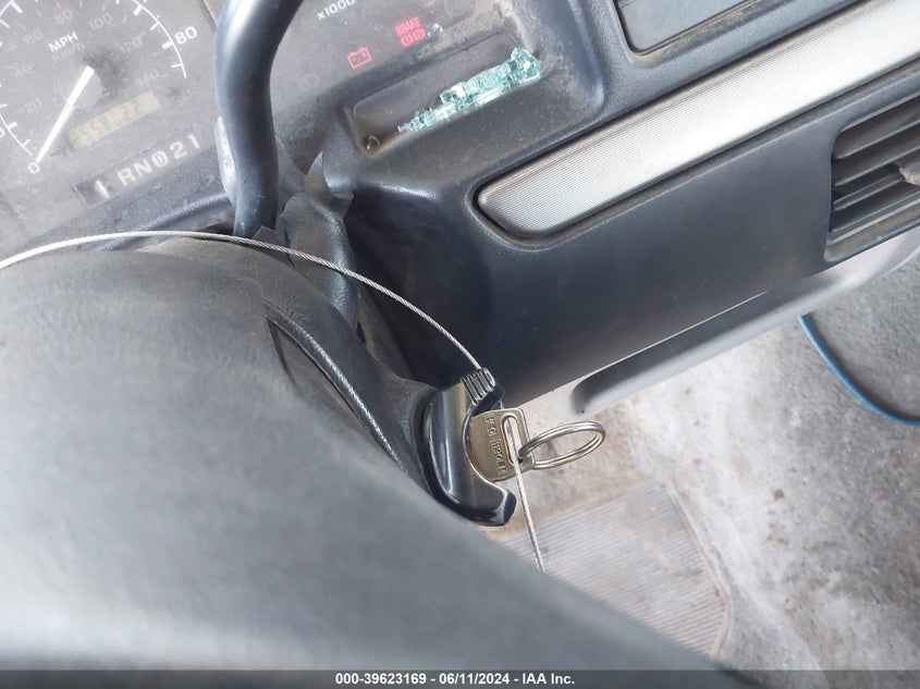 1995 Ford F250 VIN: 1FTHX25G2SKB62428 Lot: 39623169