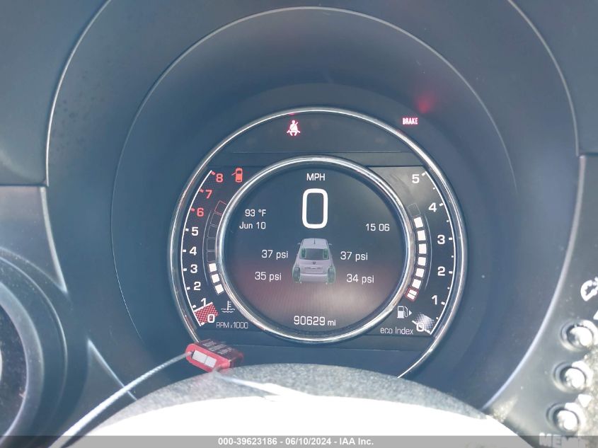 2015 Fiat 500 Abarth VIN: 3C3CFFFHXFT690061 Lot: 39623186