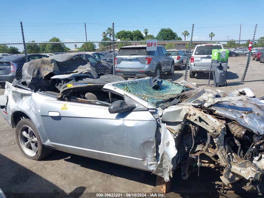 2004 Ford Mustang Gt VIN: 1FAFP45X04F110994 Lot: 39623201