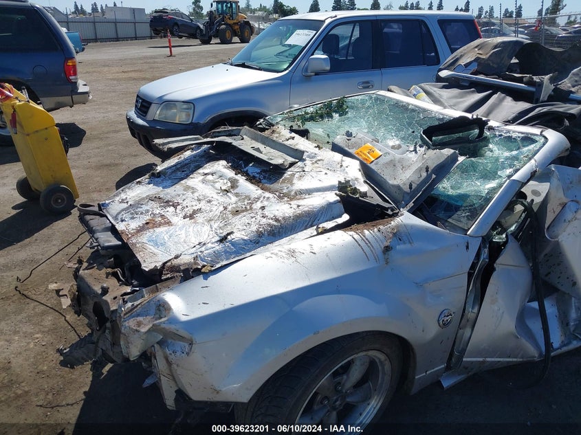 2004 Ford Mustang Gt VIN: 1FAFP45X04F110994 Lot: 39623201