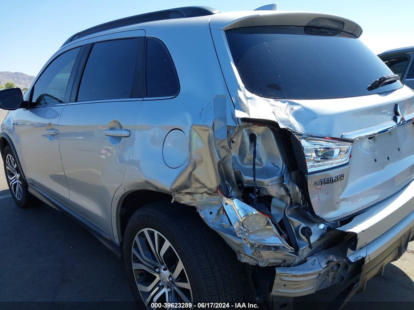 2018 Mitsubishi Outlander Sport 2.4 Sel VIN: JA4AP4AW6JU001877 Lot: 39623289