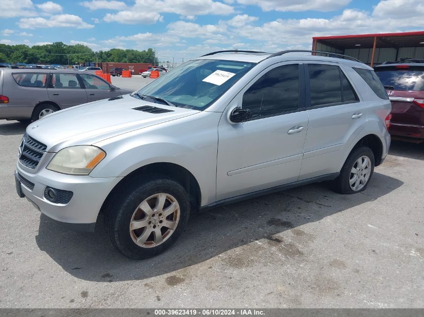 2007 Mercedes-Benz Ml 350 4Matic VIN: 4JGBB86E37A245556 Lot: 39623419