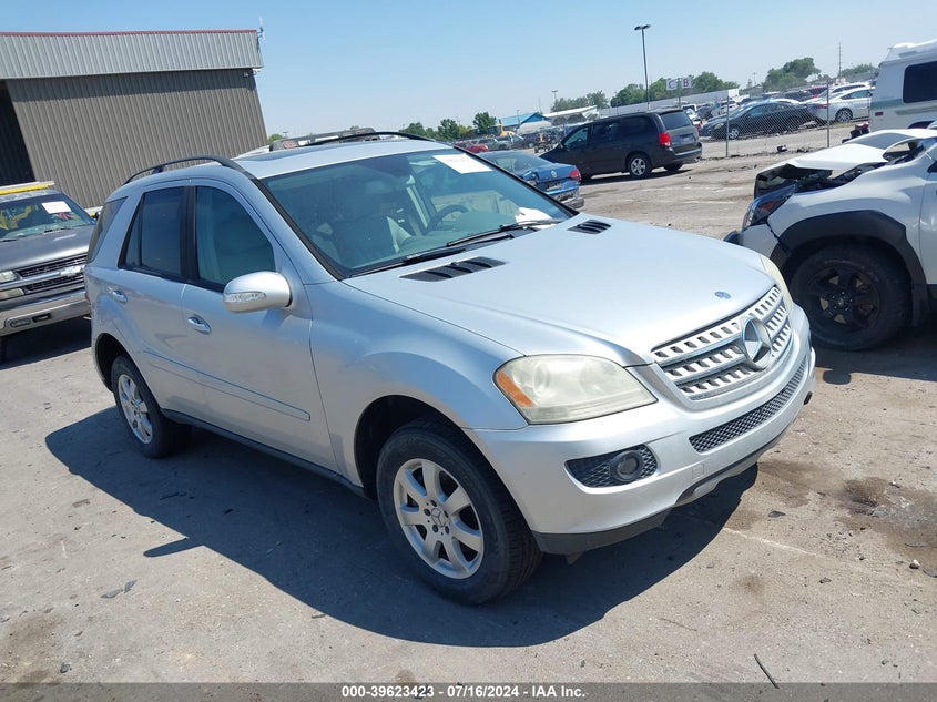 2006 Mercedes-Benz Ml 350 4Matic VIN: 4JGBB86E96A017897 Lot: 39623423