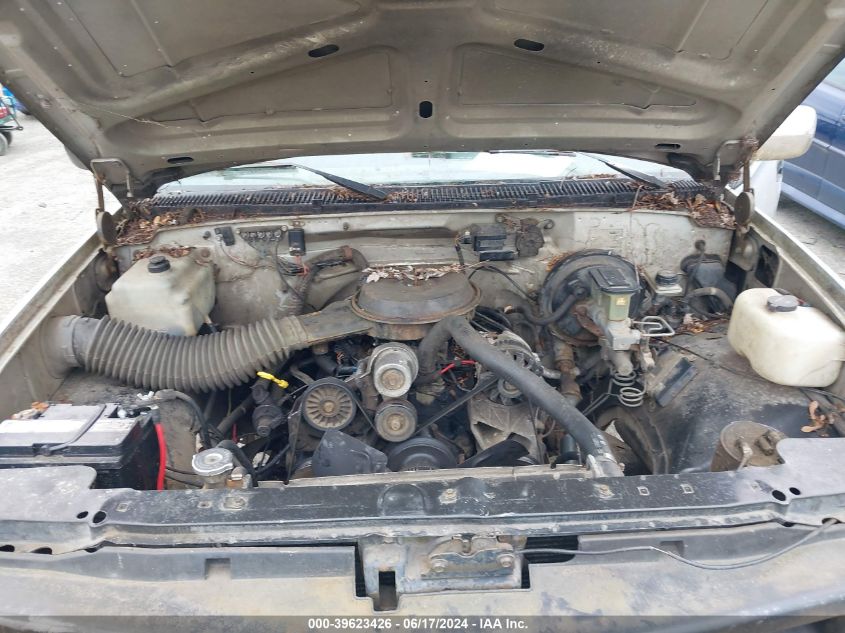 1990 Chevrolet Gmt-400 C1500 VIN: 2GCEC14Z8L1151284 Lot: 39623426