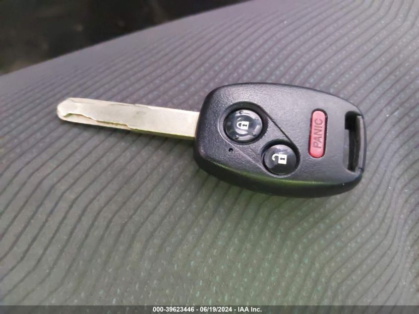 2013 Honda Fit VIN: JHMGE8H37DC067484 Lot: 39623446