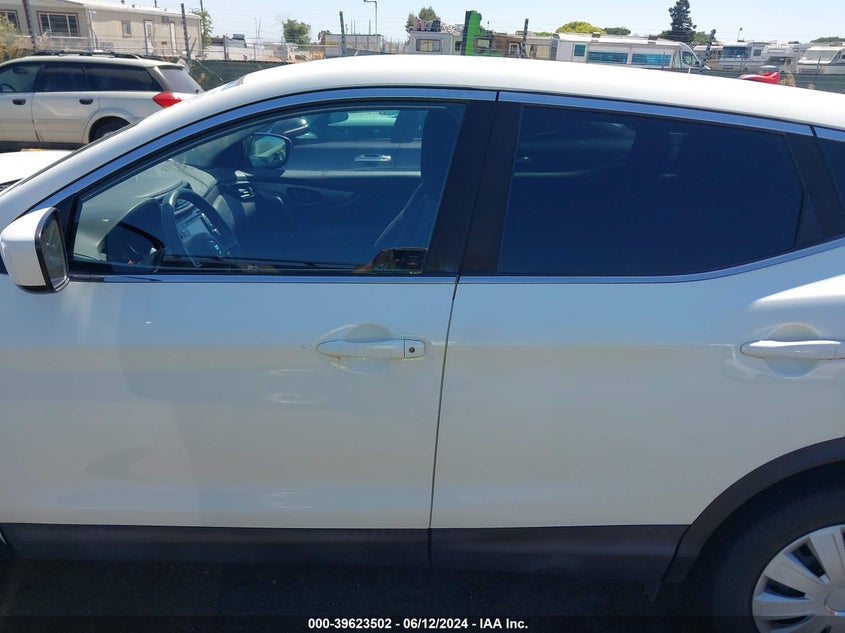 2019 Nissan Rogue Sport S VIN: JN1BJ1CR9KW337825 Lot: 39623502