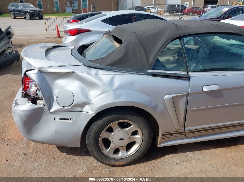 2000 Ford Mustang VIN: 1FAFP4446YF155516 Lot: 39623576