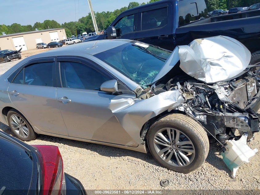 2015 Toyota Camry Se VIN: 4T1BF1FK1FU106752 Lot: 39623581