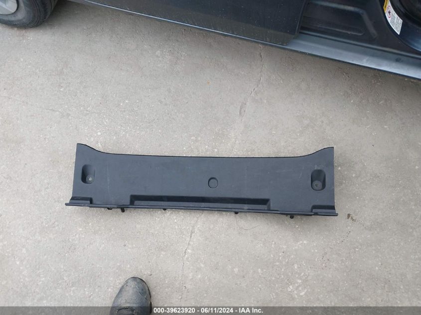 2015 Toyota Corolla L VIN: 2T1BURHE3FC280917 Lot: 39623920