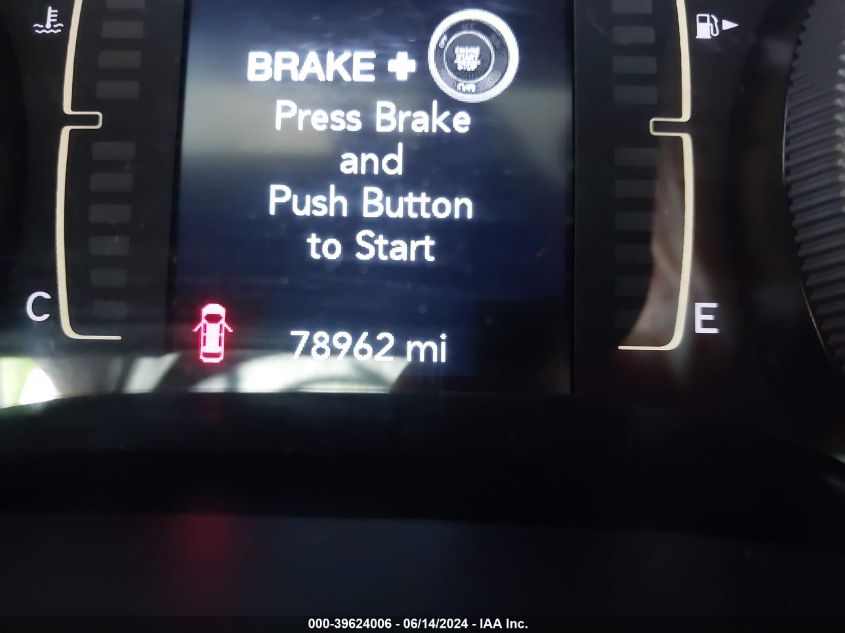 2019 Jeep Cherokee Latitude Plus 4X4 VIN: 1C4PJMLX4KD318453 Lot: 39624006