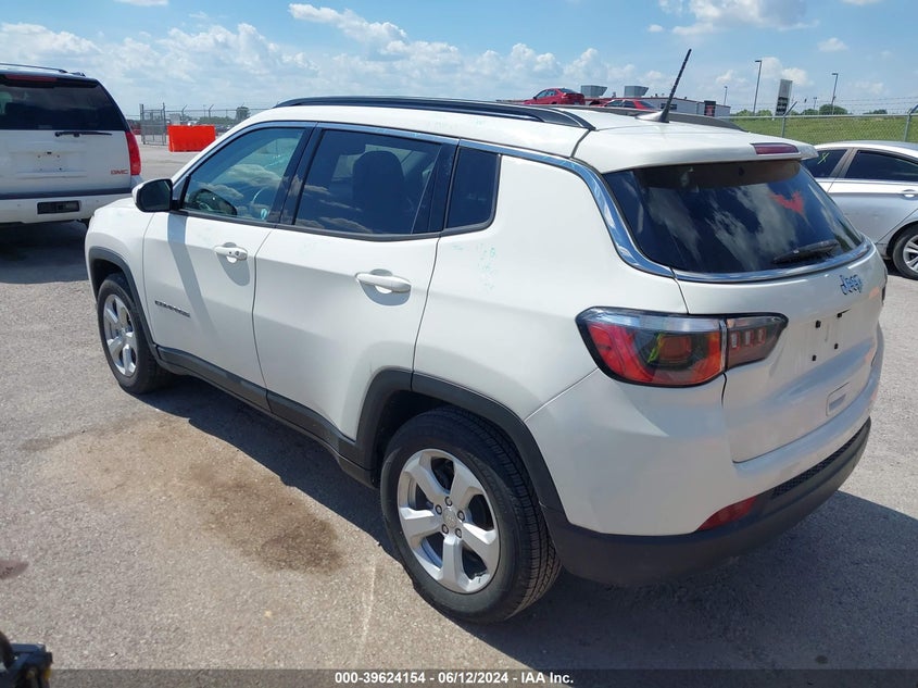 VIN 3C4NJCBB4KT749988 2019 JEEP COMPASS LATITUDE FWD