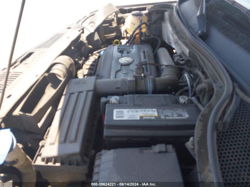 2017 Volkswagen Tiguan 2.0T/2.0T S VIN: WVGAV7AX5HK049121 Lot: 39624221