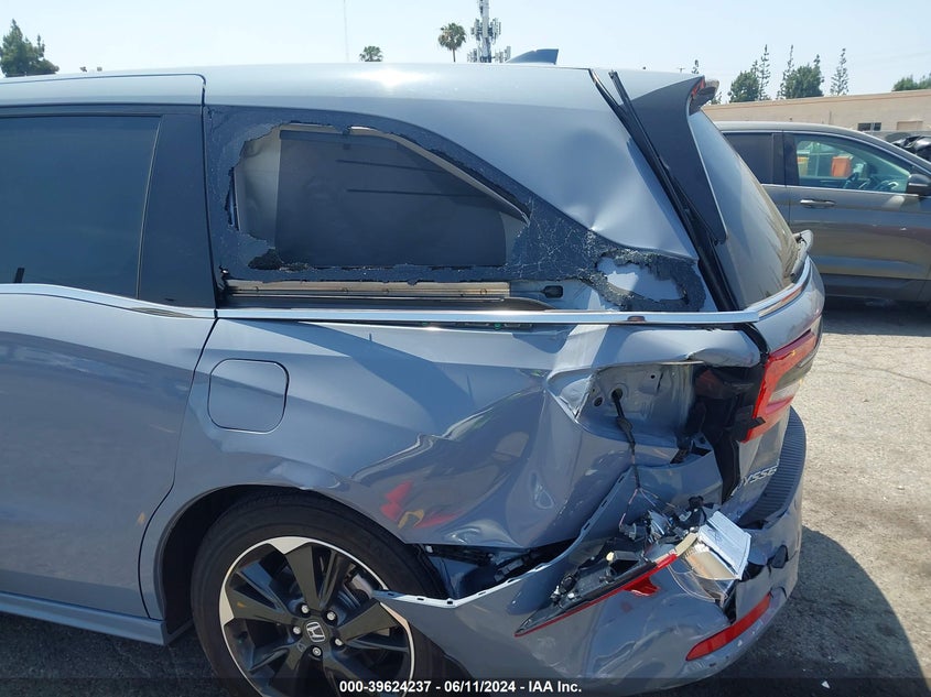 2023 Honda Odyssey Elite VIN: 5FNRL6H93PB051945 Lot: 39624237
