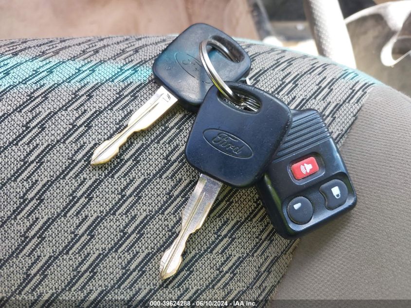 2003 Ford Escape Xlt VIN: 1FMYU93123KB34318 Lot: 39624288