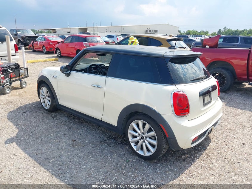 2015 Mini Hardtop Cooper S VIN: WMWXP7C56F2A59593 Lot: 39624311