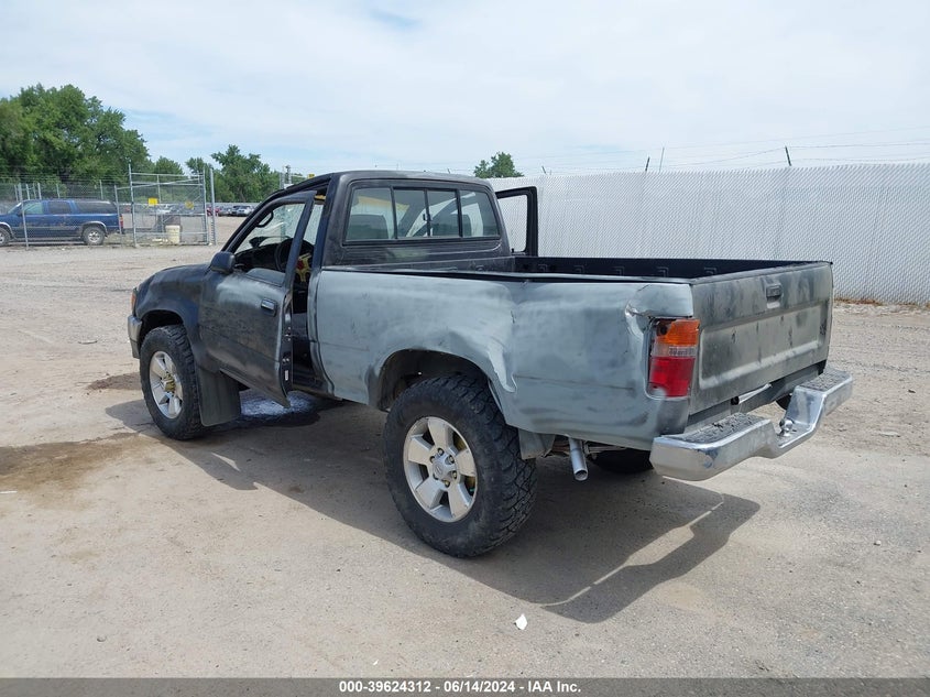 1992 Toyota Pickup 1/2 Ton Sht Wheelbase Dlx VIN: 4TARN01P1NZ036072 Lot: 39624312