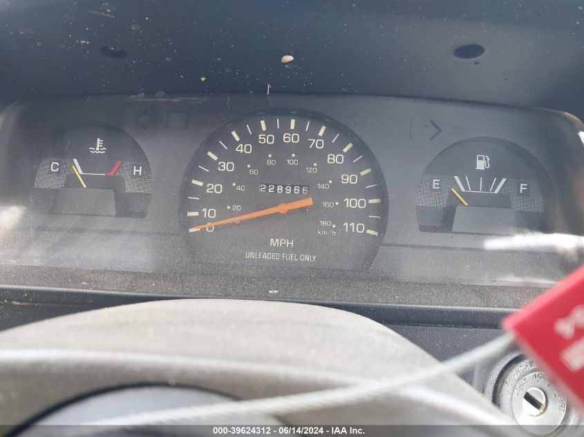 1992 Toyota Pickup 1/2 Ton Sht Wheelbase Dlx VIN: 4TARN01P1NZ036072 Lot: 39624312