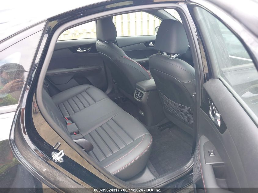 2023 Kia Forte Gt VIN: 3KPF44AC8PE684781 Lot: 39624317