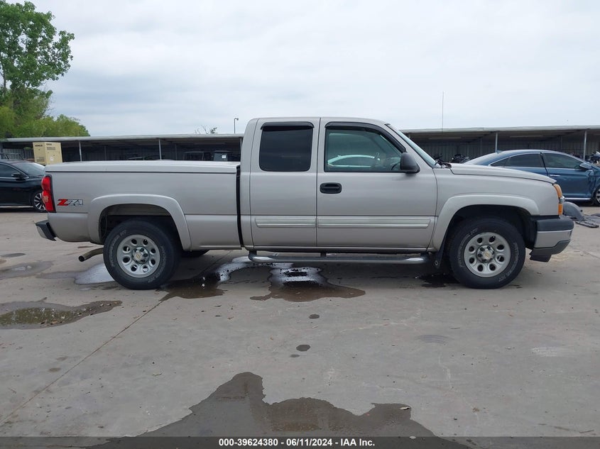 2005 Chevrolet Silverado 1500 Z71 VIN: 1GCEK19B95E239163 Lot: 39624380