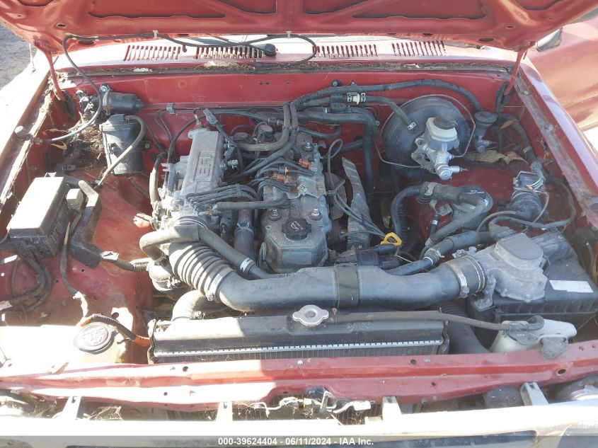 1992 Toyota Pickup 1/2 Ton Short Wheelbase VIN: JT4RN81A1N0104812 Lot: 39624404