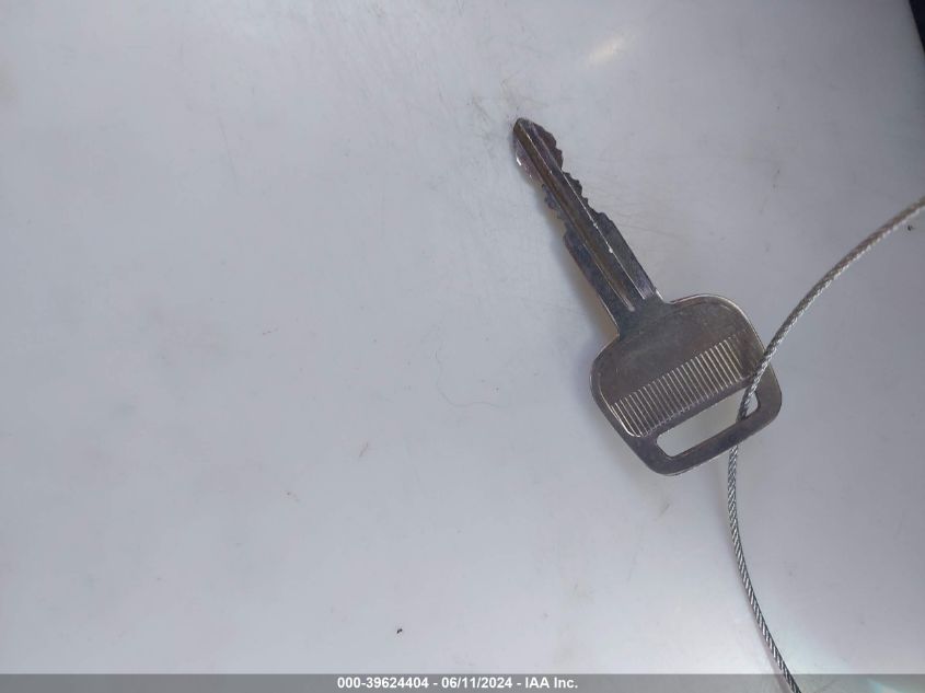 1992 Toyota Pickup 1/2 Ton Short Wheelbase VIN: JT4RN81A1N0104812 Lot: 39624404