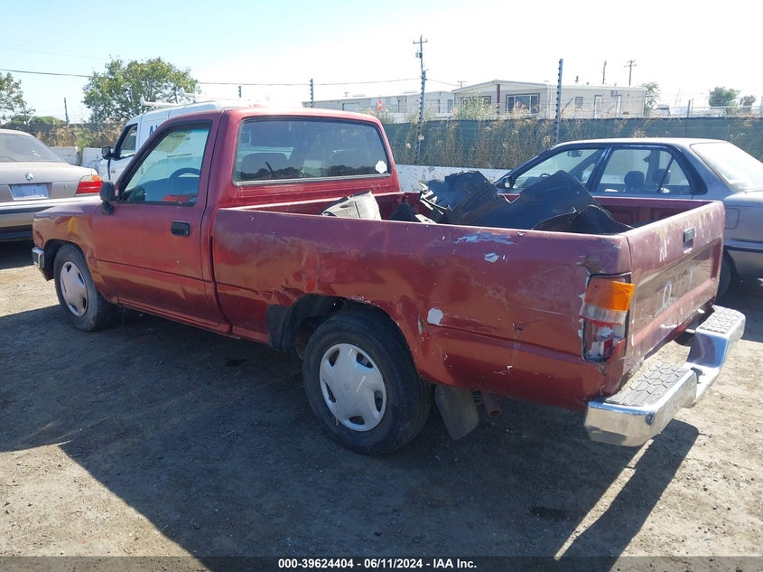 1992 Toyota Pickup 1/2 Ton Short Wheelbase VIN: JT4RN81A1N0104812 Lot: 39624404