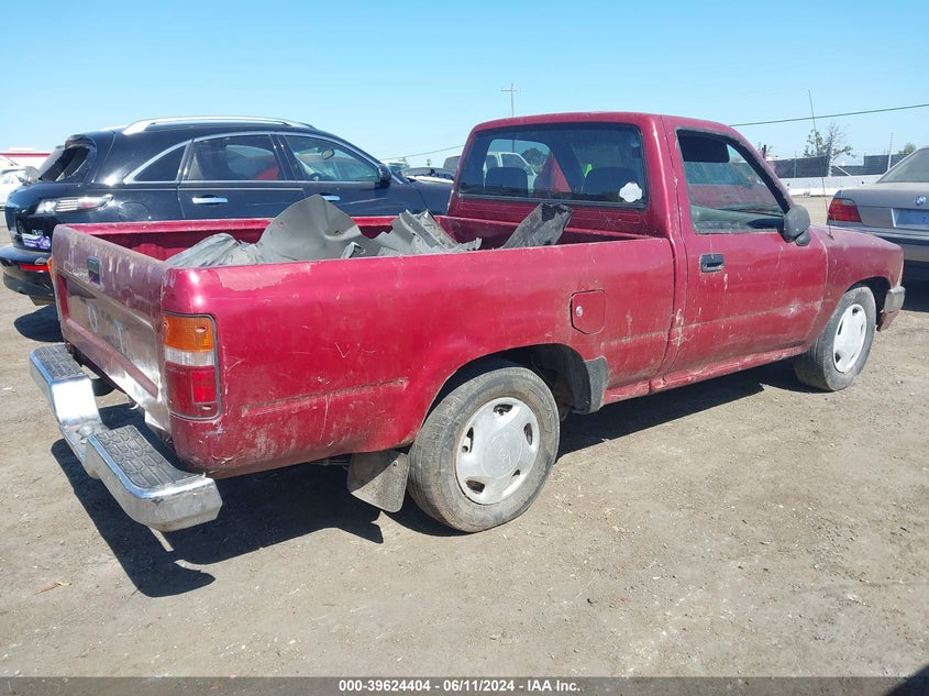 1992 Toyota Pickup 1/2 Ton Short Wheelbase VIN: JT4RN81A1N0104812 Lot: 39624404