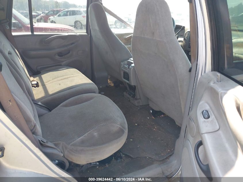 2001 Ford Expedition Xlt VIN: 1FMRU15W41LB58867 Lot: 39624442