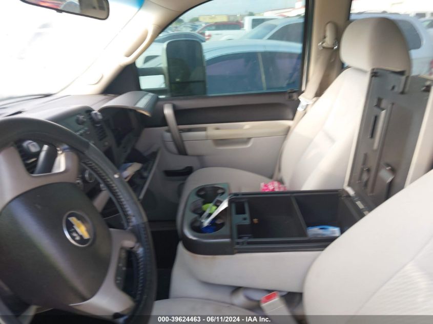 2011 Chevrolet Silverado 1500 Lt VIN: 3GCPCSEA3BG152145 Lot: 39624463