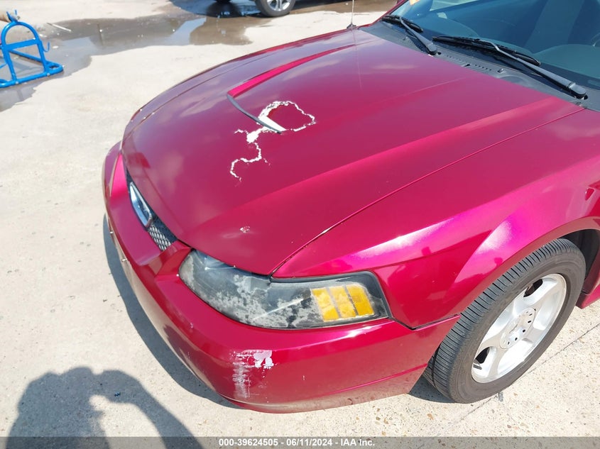 2004 Ford Mustang VIN: 1FAFP40684F215426 Lot: 39624505