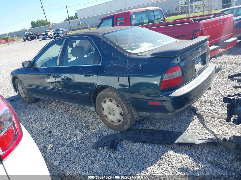 1995 Honda Accord Ex VIN: 1HGCD5553SA018039 Lot: 39624526