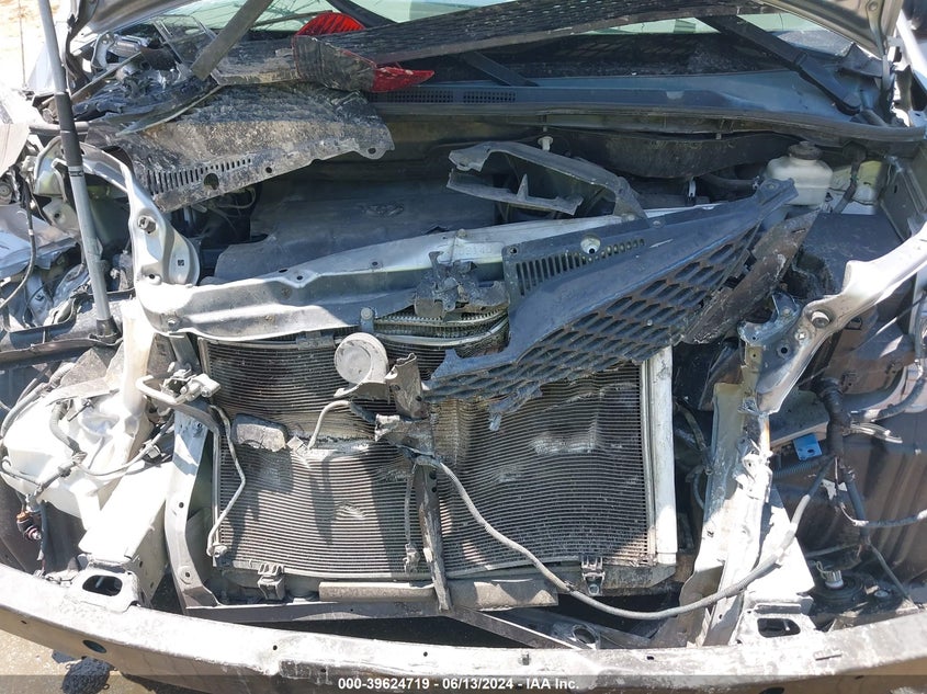 2012 Toyota Sienna Se 8 Passenger VIN: 5TDXK3DC2CS184258 Lot: 39624719