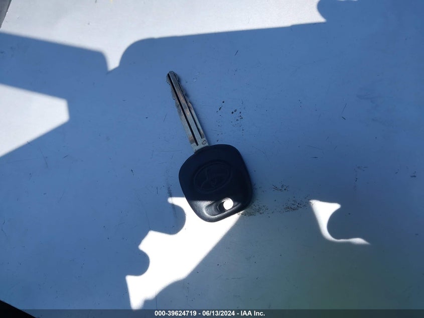 2012 Toyota Sienna Se 8 Passenger VIN: 5TDXK3DC2CS184258 Lot: 39624719