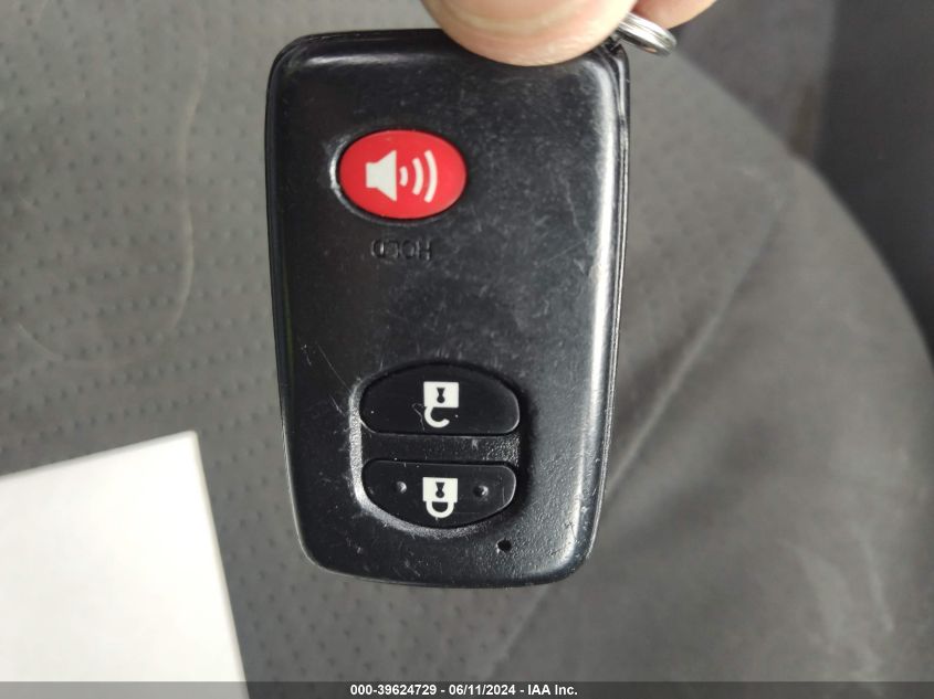 2010 Toyota Prius Ii VIN: JTDKN3DU2A0111045 Lot: 39624729