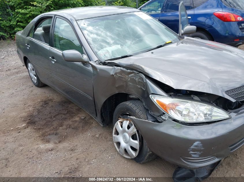 2003 Toyota Camry Le VIN: 4T1BE32K43U647956 Lot: 39624732