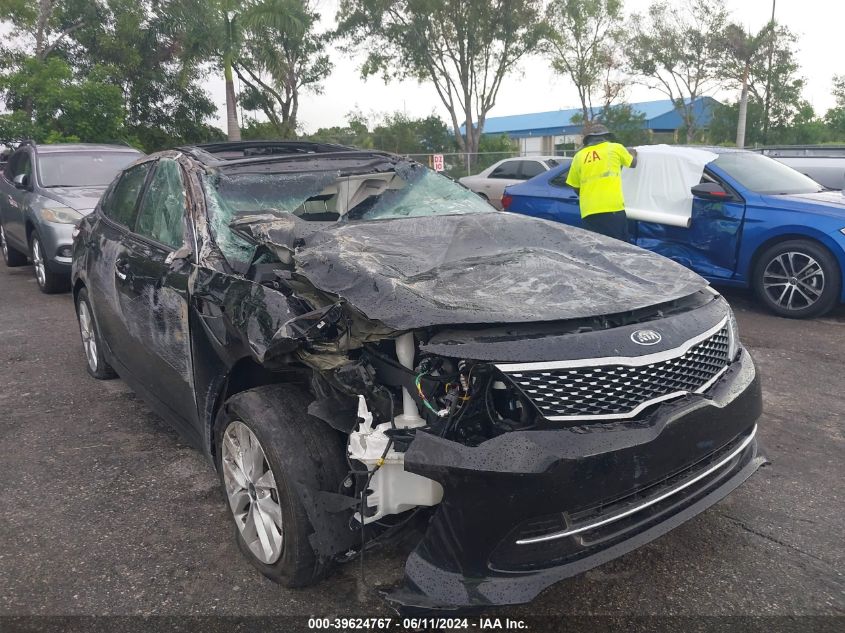 5XXGT4L3XJG246833 2018 KIA OPTIMA - Image 1