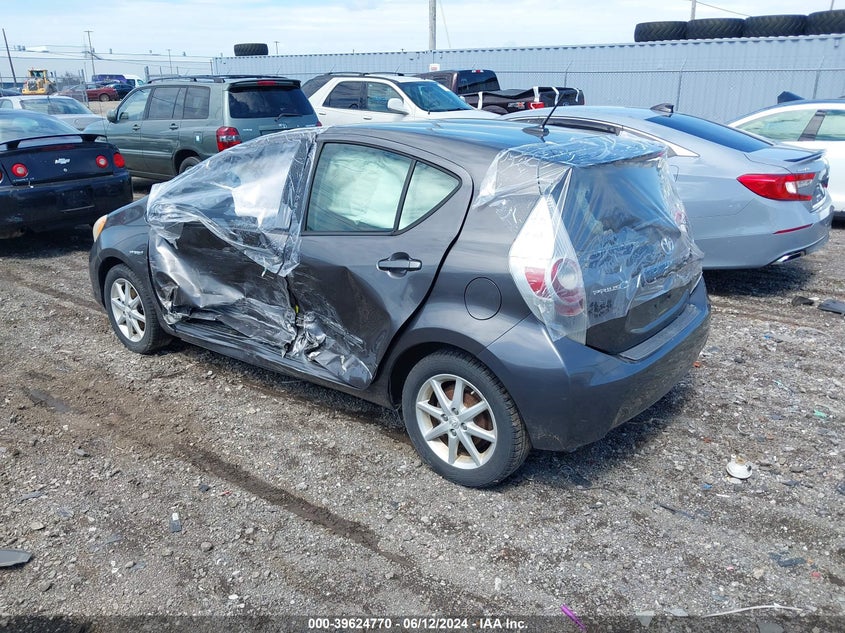 2012 Toyota Prius C Three VIN: JTDKDTB37C1020038 Lot: 39624770