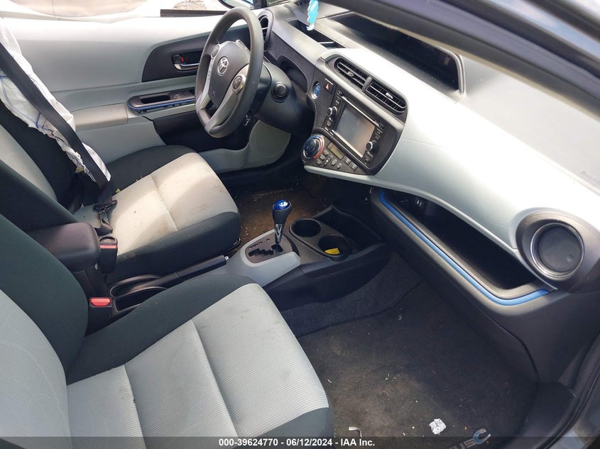 2012 Toyota Prius C Three VIN: JTDKDTB37C1020038 Lot: 39624770