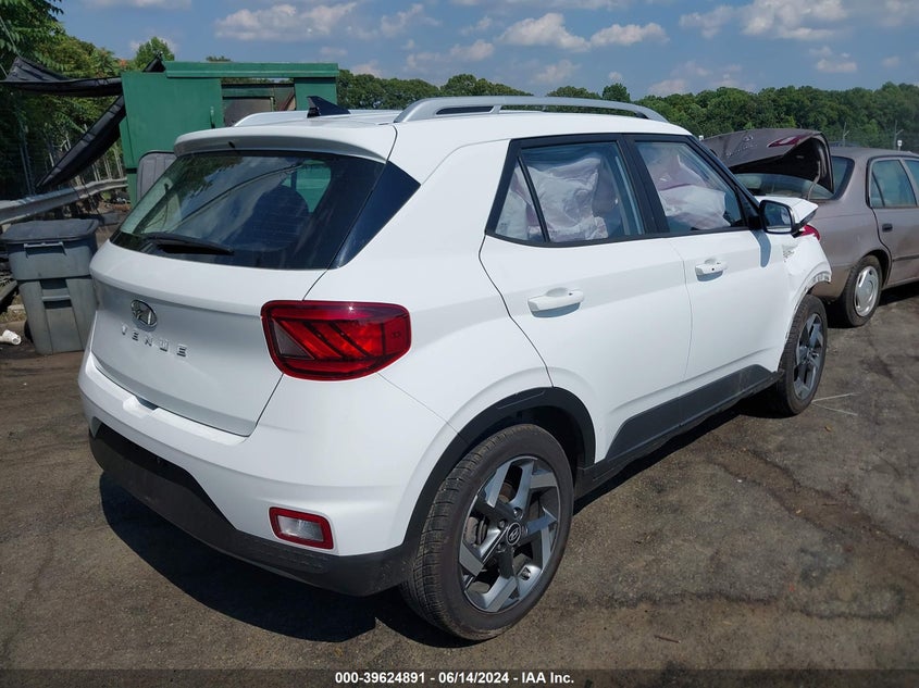 2021 Hyundai Venue Sel VIN: KMHRC8A38MU082544 Lot: 39624891