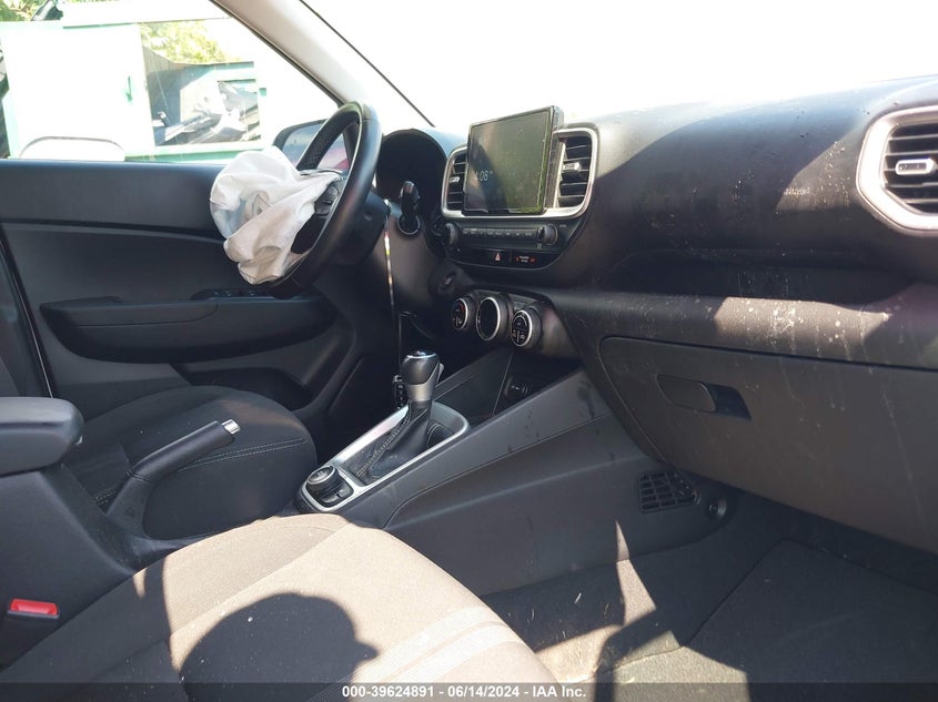 2021 Hyundai Venue Sel VIN: KMHRC8A38MU082544 Lot: 39624891