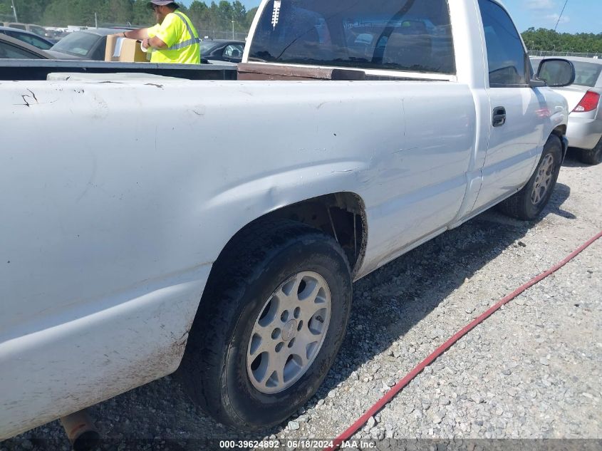 2005 GMC Sierra 1500 Work Truck VIN: 1GTEC14X05Z358843 Lot: 39624892