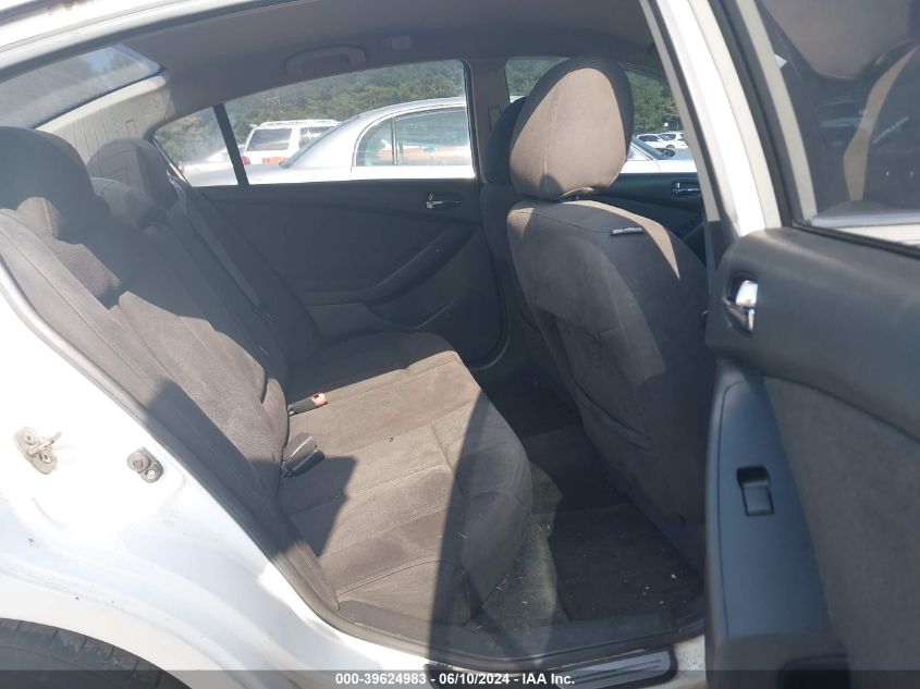 2010 Nissan Altima 2.5 S VIN: 1N4AL2AP3AN510470 Lot: 39624983