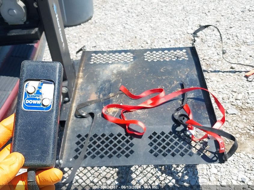 2005 Chrysler Town & Country Lx VIN: 2C4GP44R85R322098 Lot: 39624987