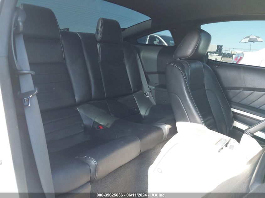 2011 Ford Mustang Gt Premium VIN: 1ZVBP8CF4B5150537 Lot: 39625036