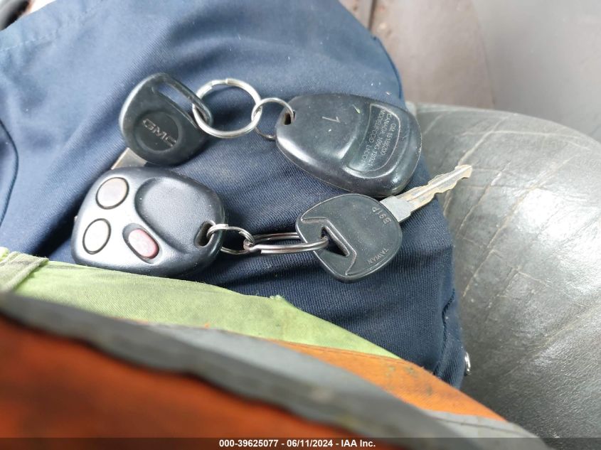 2004 GMC Sierra 2500Hd Slt VIN: 1GTHK23U74F182256 Lot: 39625077